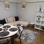 Lejlighed Marivas, 2 Bedroom Apt, Free Parking & Wifi Pori