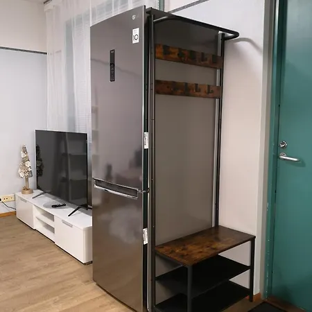 Marivas, 2 Bedroom Apt, Free Parking & Wifi Apartment *