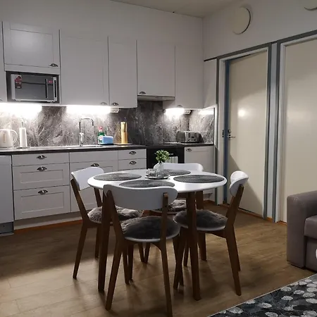 Apartment Marivas Kahden Makuuhuoneen Asunto