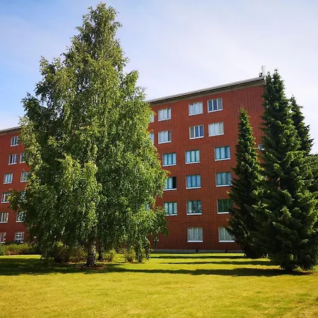 Marivas, 2 Bedroom Apt, Free Parking & Wifi *