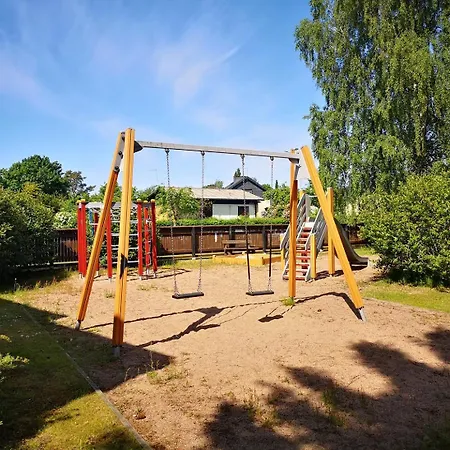 Marivas, 2 Bedroom Apt, Free Parking & Wifi